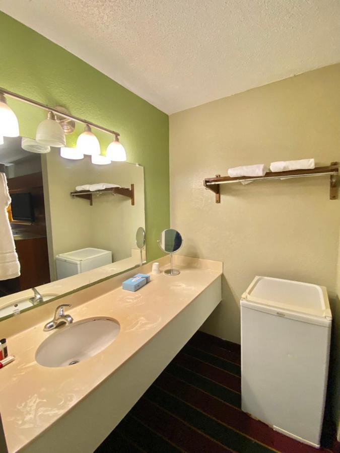 Motel 6 Forrest City Ar Eksteriør billede